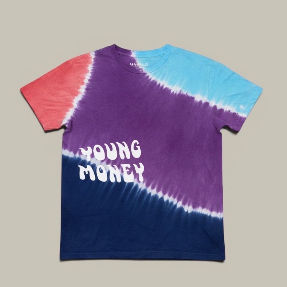 American Eagle Young Money Tie Dye T-Shirt Kids Medium Purple Blue Graphic Tee